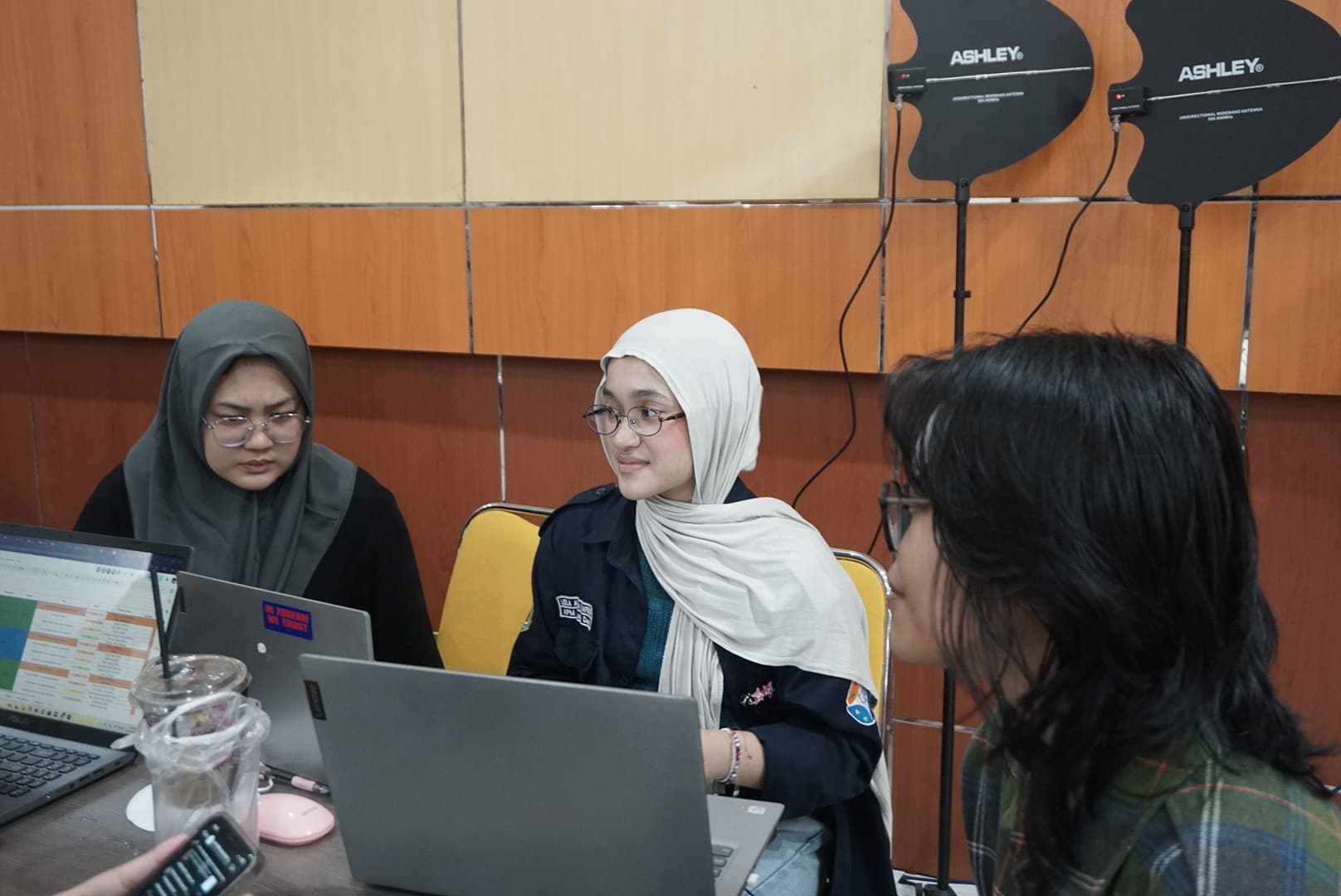 Gallery Debate 2025