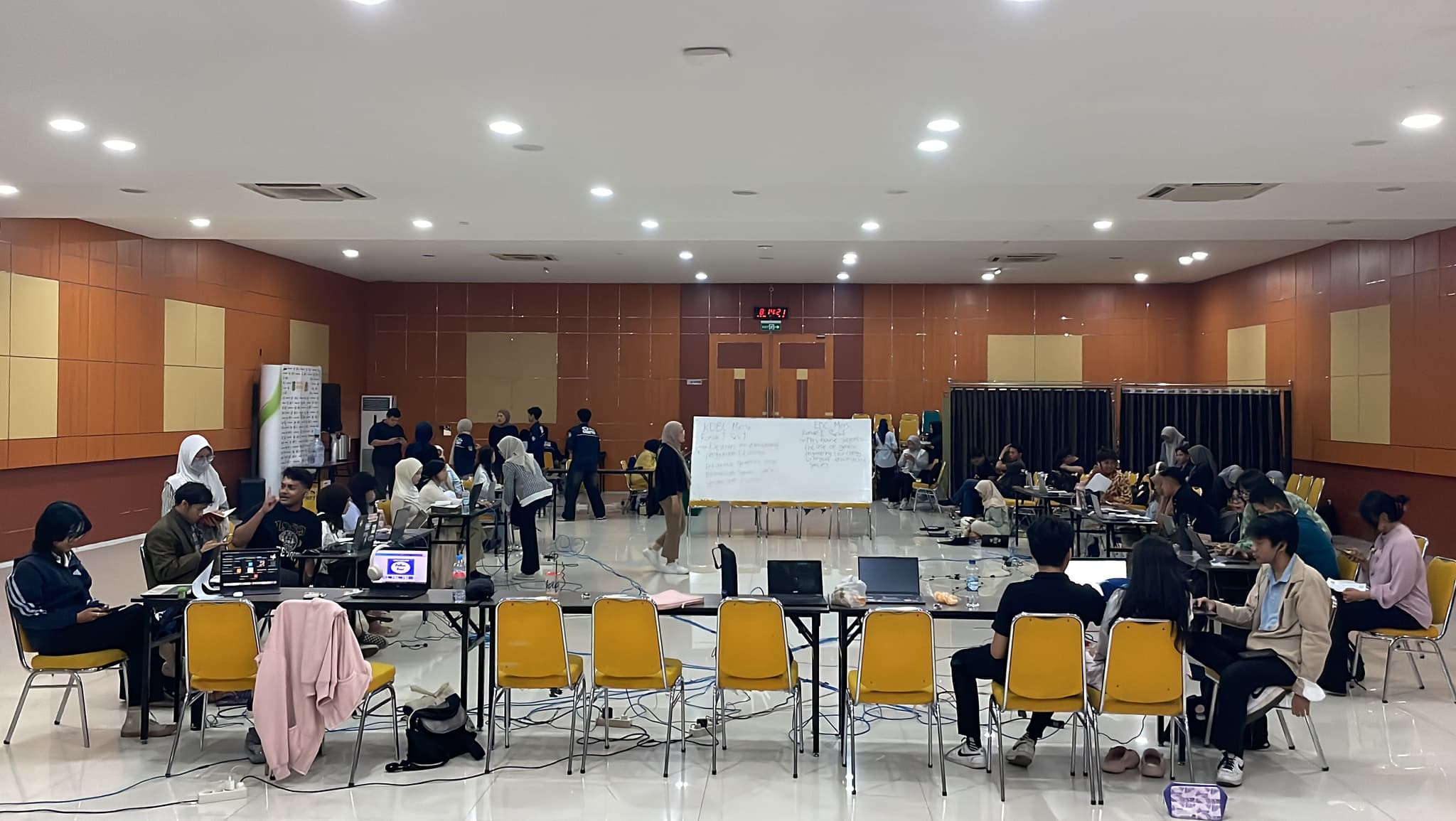 Gallery Debate 2025